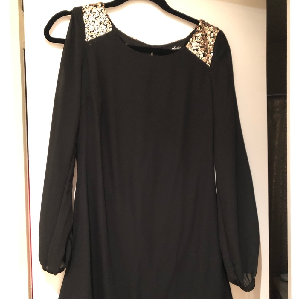 Short little black party dress